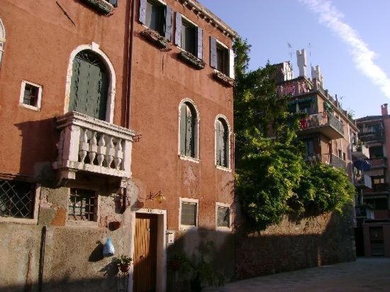 مبيت وإفطار البندقية Dorsoduro461 المظهر الخارجي الصورة